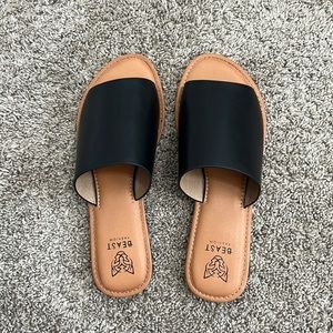 NIB Black Vegan Leather Slides-Size 8